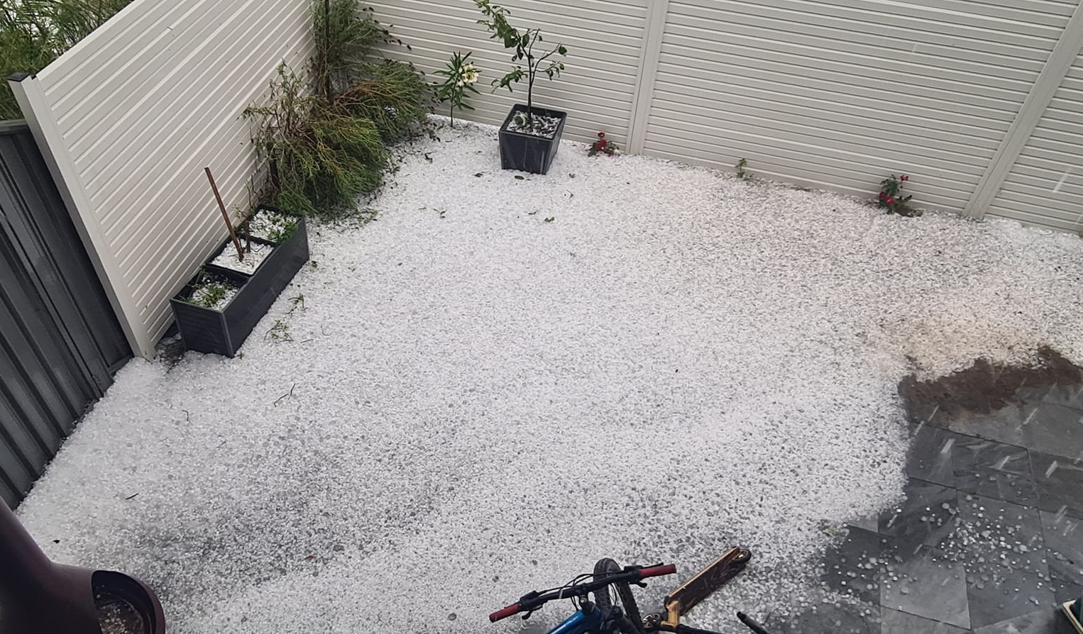 Australia dilanda hujan ais selepas ketibaan Sajat