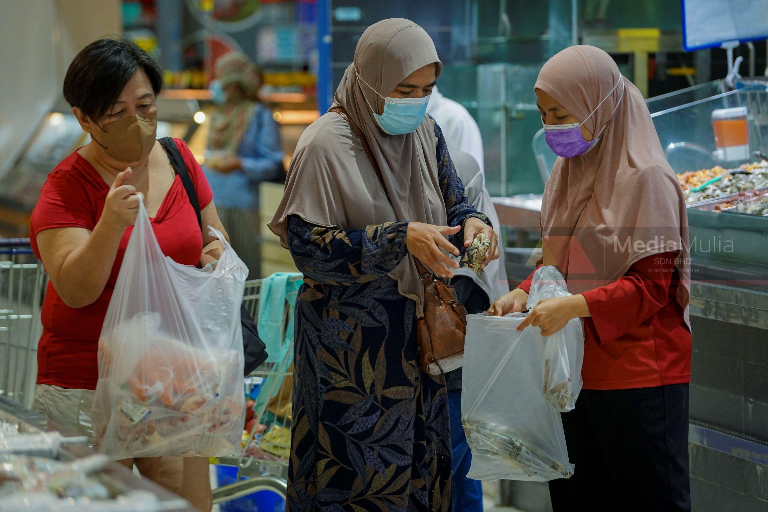 Rakyat mahu kekal pakai pelitup muka - Kosmo Digital