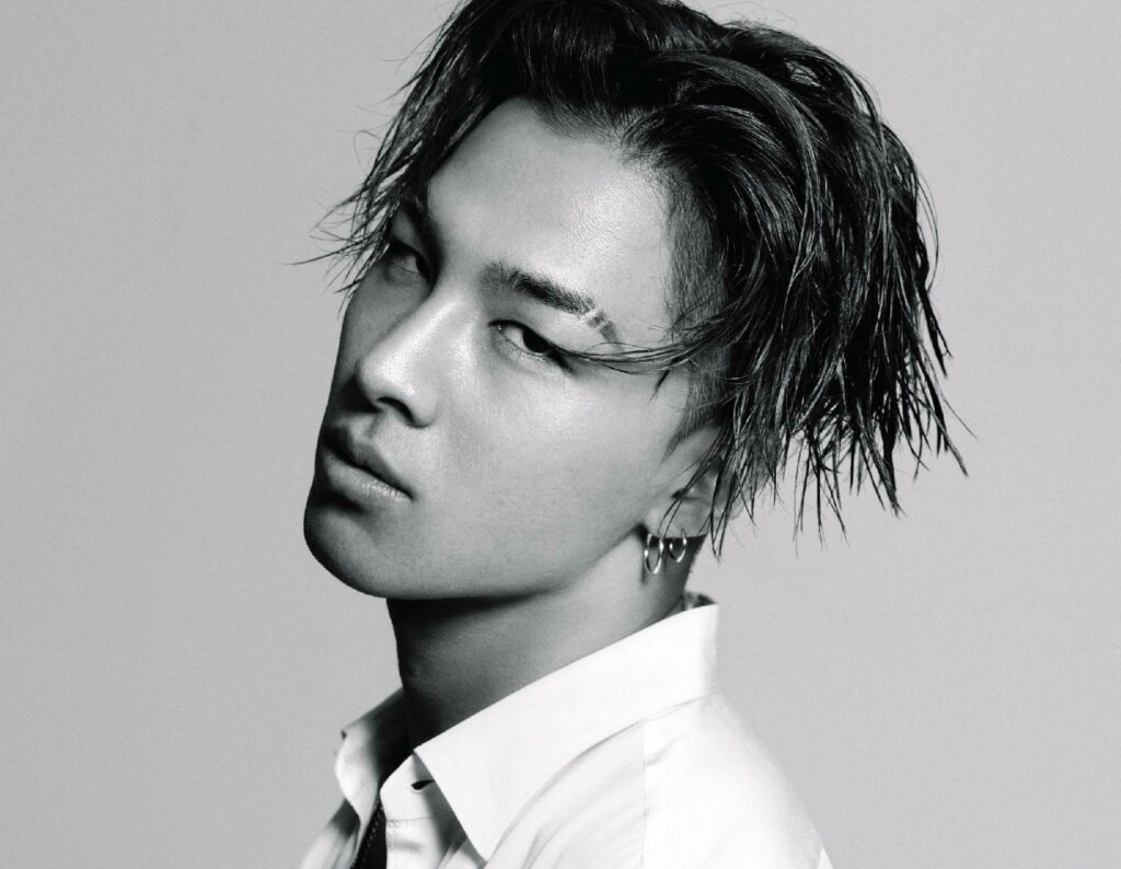 Taeyang bawa diri - Kosmo Digital