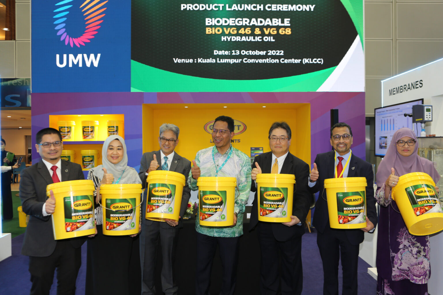 UMW GRANTT lancar minyak pelincir bio hidraulik pertamanya Kosmo Digital