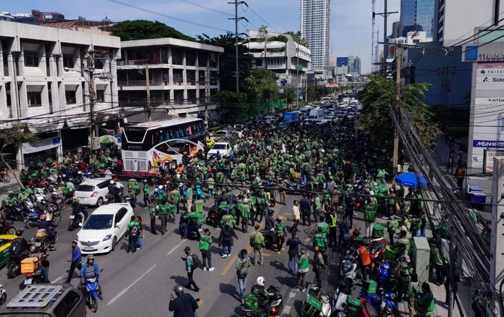 Pemandu Grab Thailand anjur protes bantah polisi baharu
