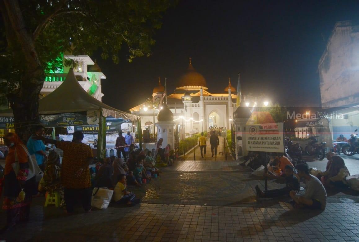 Pengemis Masjid Kapitan Keling hanya dihalau, dinasihat jangan