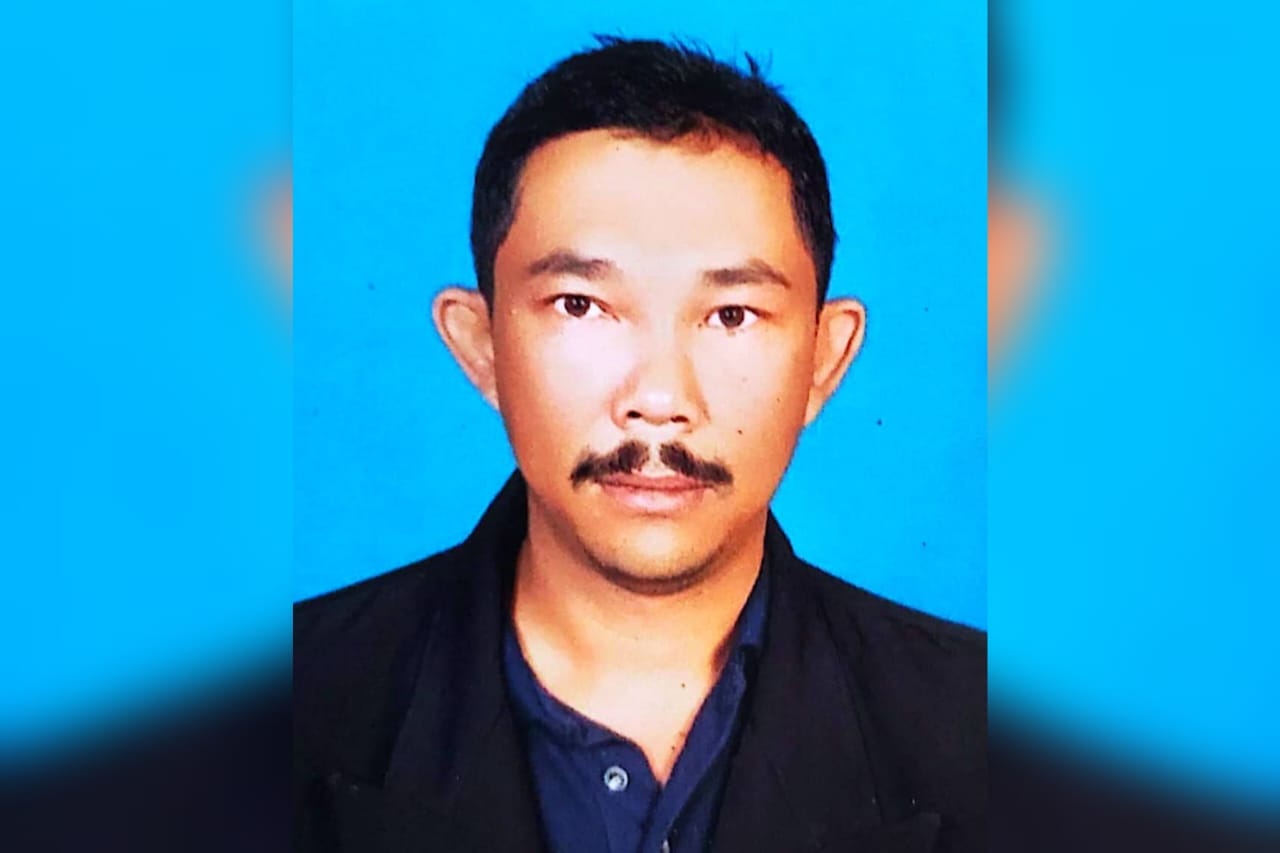 A picture of a young Vladimir Cheskidov.