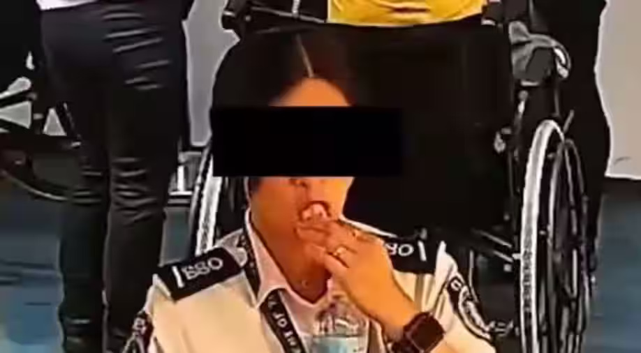 Pegawai keselamatan lapangan terbang telan wang kertas RM1,400