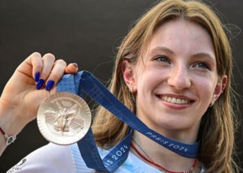 Pingat gangsa sah milik Barbosu