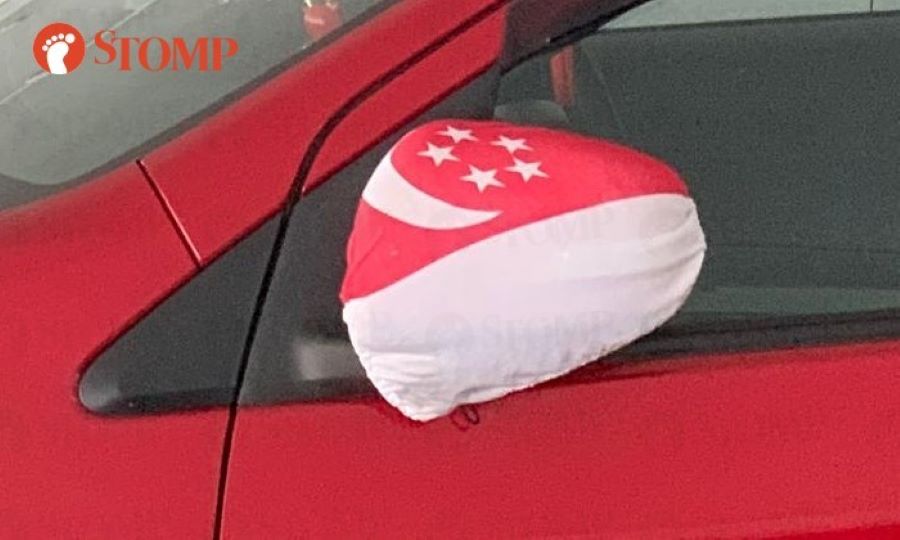 Tindakan balut bendera negara pada cermin sisi kenderaan dikritik