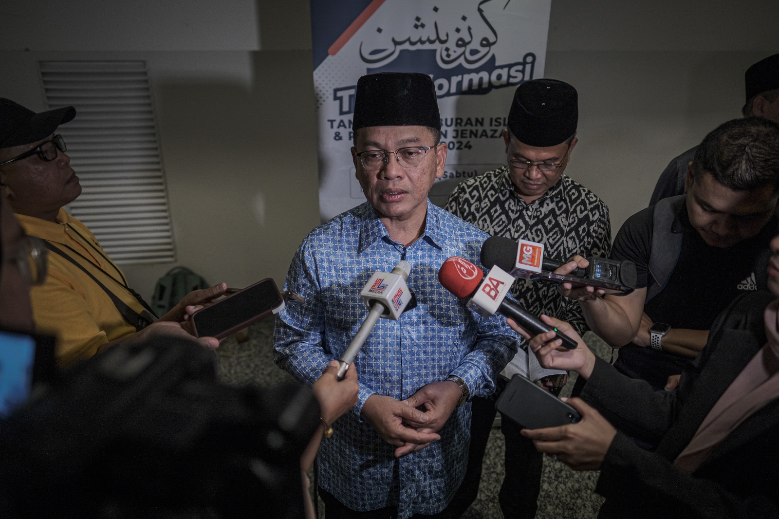 Mohd. Naim pada sidang akhbar selepas merasmikan Konvensyen Transformasi Tanah Perkuburan Islam dan Pengurusan Jenazah Tahun 2024 di sini hari ini. Foto oleh FAIZ ALIF ZUBIR