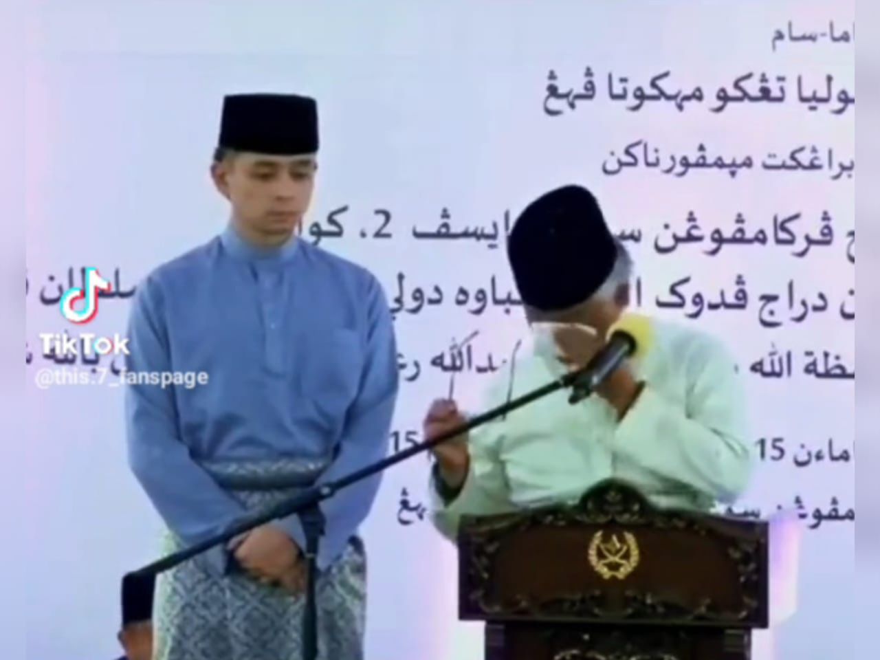 [VIDEO] Sultan Pahang sebak anakanda Tengku Afzan bakal kahwin