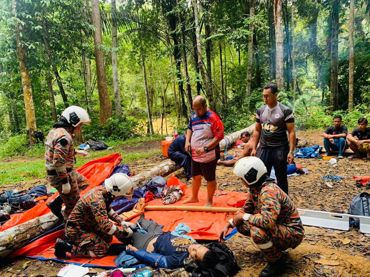 Dihempap pokok lepas dengar bunyi \’prap\’