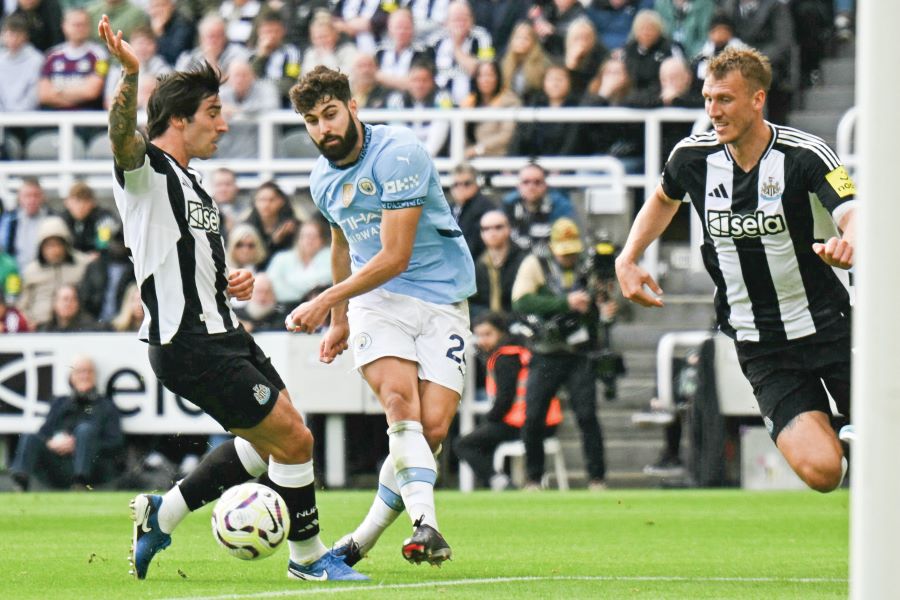 MANCHESTER CITY 1
