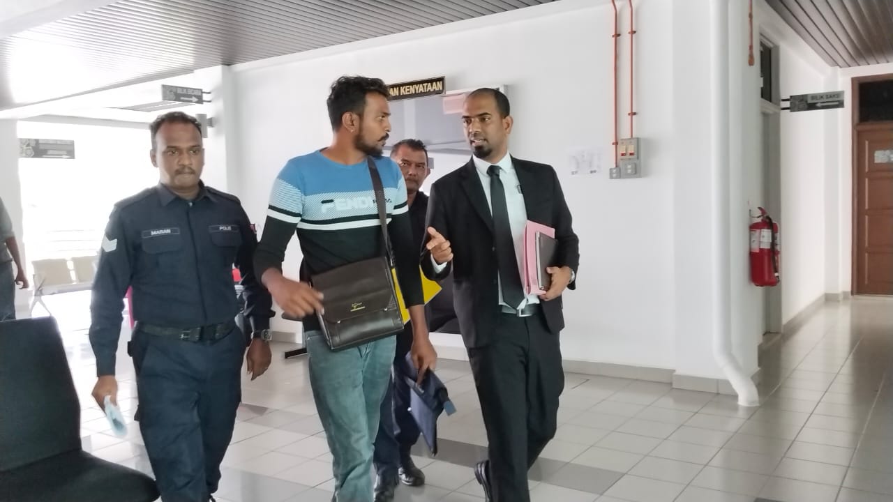 PEMANDU LORI KEMATIAN MAHKAMAH