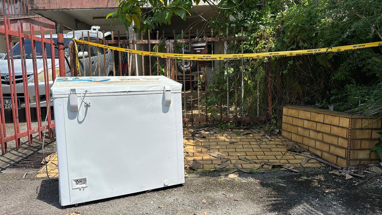 Peti ais dipercayai tempat mayat mangsa disorokkan dalam kejadian di Jalan Hujan Abu 6 Kuala Lumpur