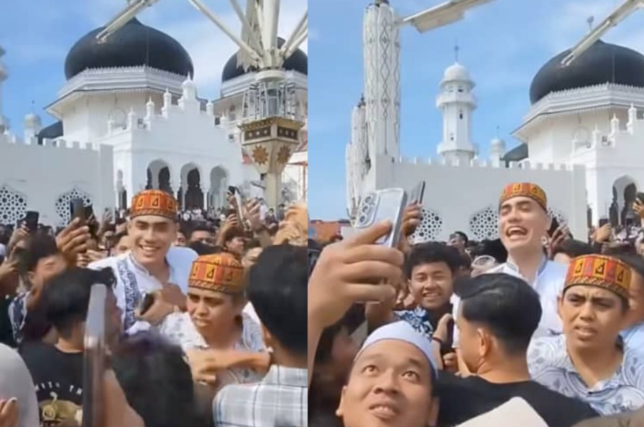 Tangkap layar video yang dimuat naik di media sosial memaparkan Aisar Khaledd dikelilingi peminat di Indonesia.