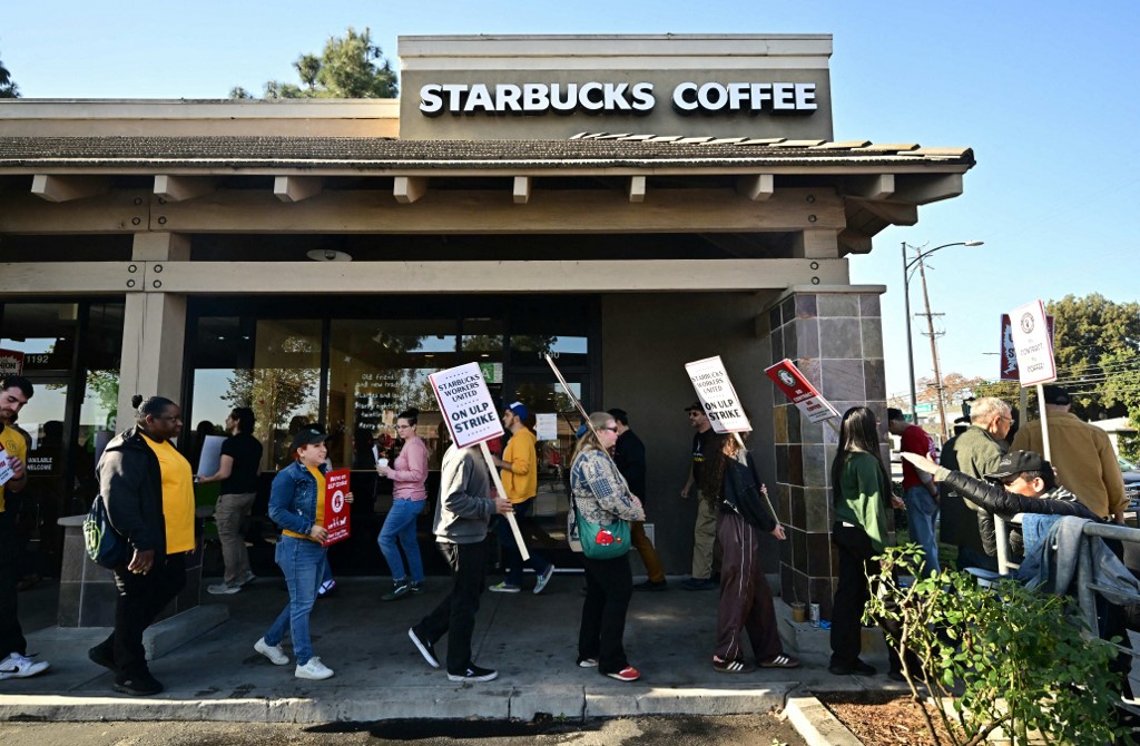 mogok starbucks