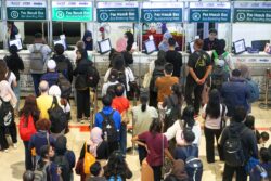 ‘Saya nak tiket bas segera, isteri meninggal, anak di ICU’