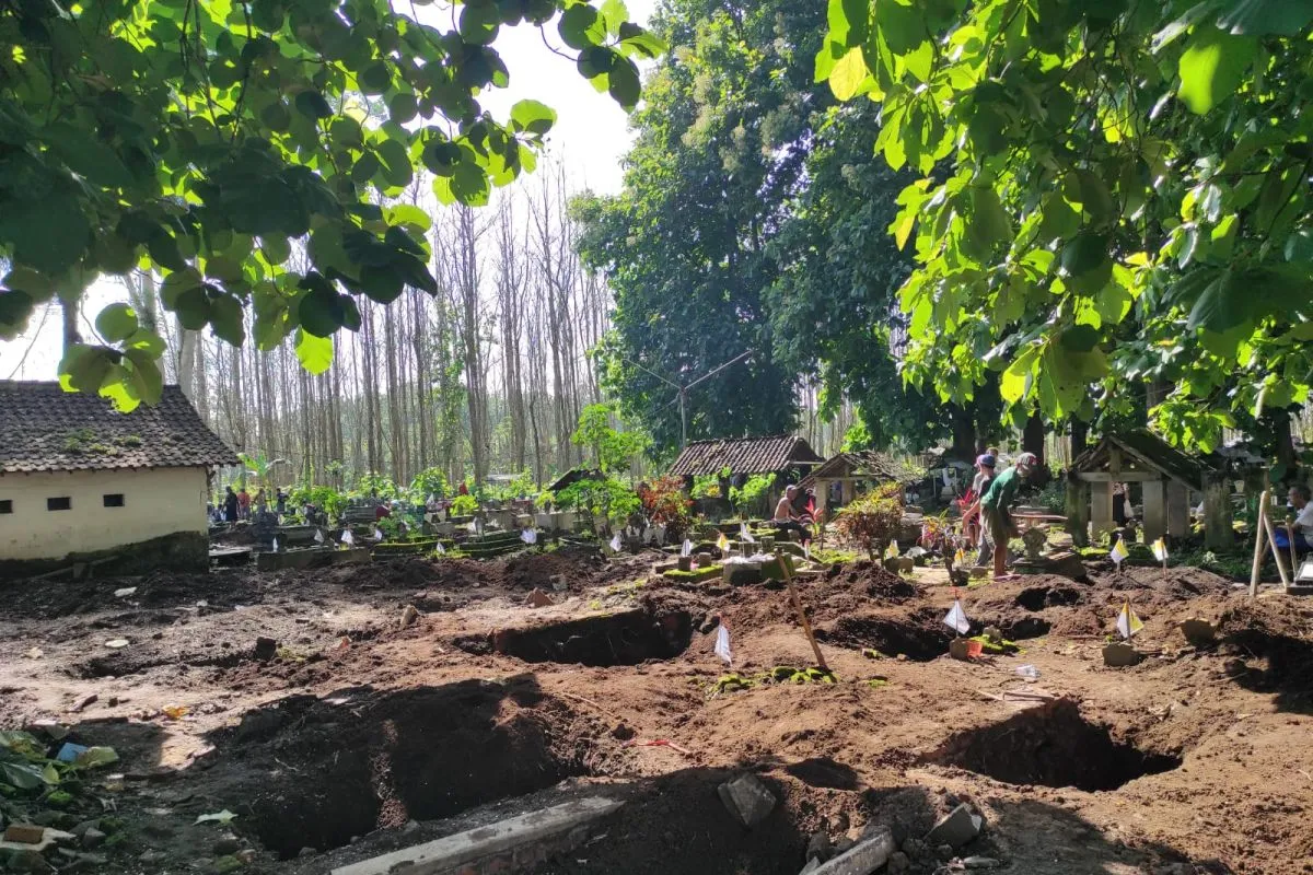 tangisan kubur