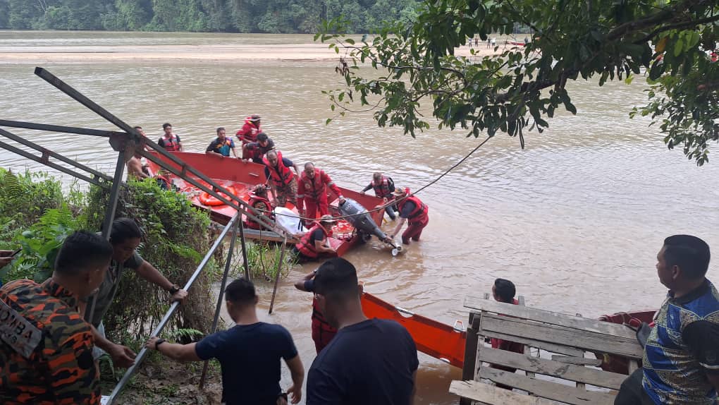 LEMAS MANGSA MANGSA KEDUA REMAJA