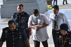 Pengarah syarikat didakwa tipu, ubah wang haram RM5.1 juta 