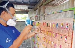 Jig buatan tangan anak tempatan