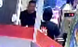 [VIDEO] Jurujual aiskrim dimaki sebab minta 50 sen