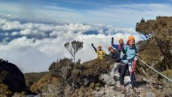 Cabar diri tawan 7 gunung tertinggi di Semenanjung