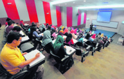 Guna wang pinjaman pastikan adik-adik dapat makan