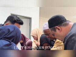 [VIDEO] ‘Ya Allah ampunkan dosa anak ku seperti air mengalir’