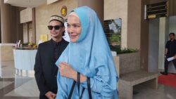 Zahnita tekad teruskan perceraian, ‘happy mom is happy family’