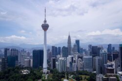 Permohonan Hydroshoppe, Menara KL mula prosiding komital ditolak
