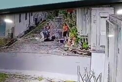 Kerani cedera rambut ditarik peragut hingga terjatuh