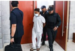 Peguam mohon remaja tular ‘angkat’ budak dalam masjid dirujuk ke psikiatri