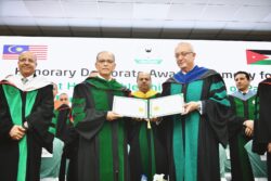 Wan Rosdy terima PhD Kehormat Ekonomi Islam dan Perbankan