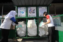 Sampah kita, dosa siapa?