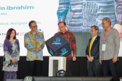 Agihan peruntukan perlu dibuat secara adil – Anwar