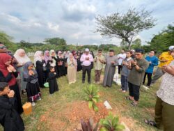 Memang pedih hilang anak sulung