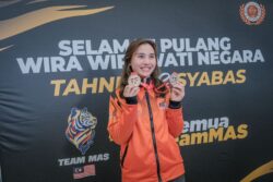 Skuad boling wanita buru gelaran PWBA