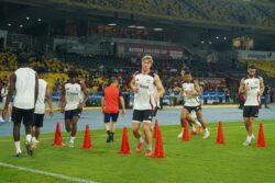 Manchester United sedia intai pemain Asia Tenggara