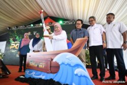 PKD, PKD Mobile bantu tingkat taraf hidup luar bandar