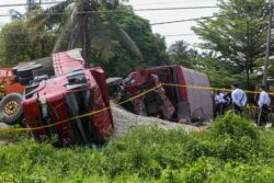Pemandu trak FRU salahkan diri, berulang kali minta maaf