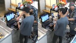 [VIDEO] Pura-pura tak tahu nilai duit, taktik nak pukau