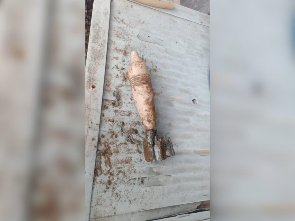 Objek menyerupai bom mortar dijumpai di kawasan semak