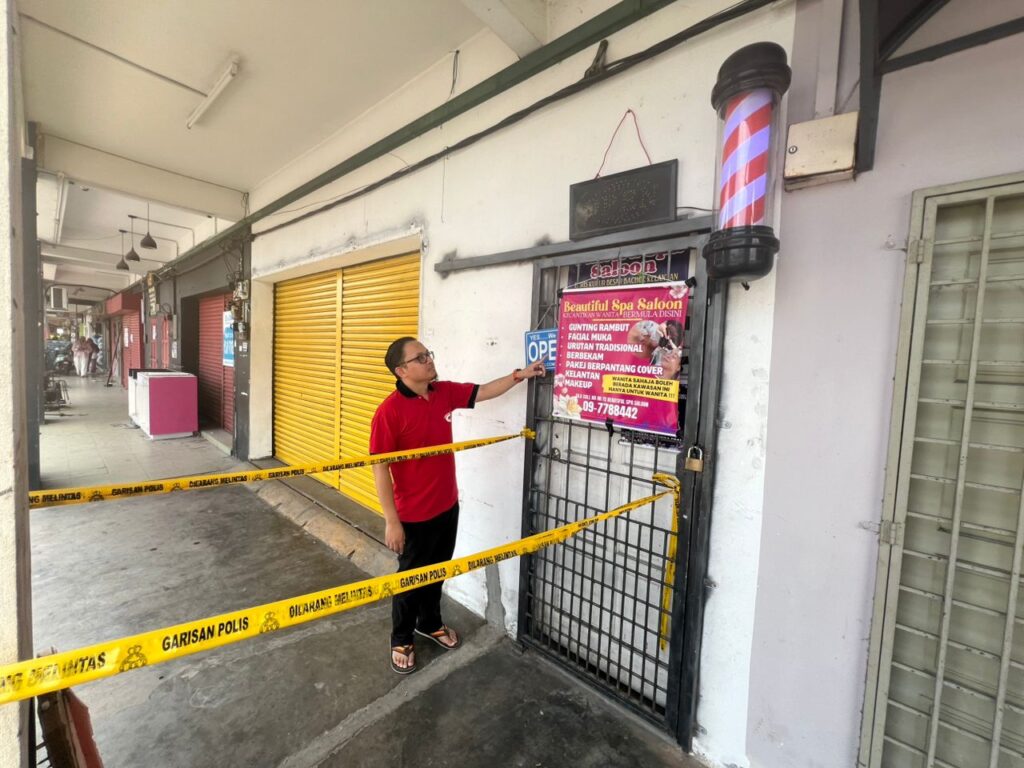 Suspek bawak asid dalam termos