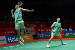 Pearly-Thinaah, Aaron-Wooi Yik mara bergaya ke pusingan kedua
