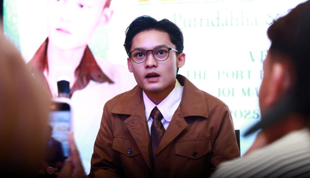 “Apapun, saya ‘straight’ dan lurus ke jalan Allah”
