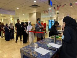 ‘Ambil gambar makanan bila-bila boleh bayar’