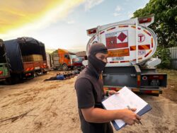 ‘Part time’ bawa lori seleweng diesel dapat RM4,000 sebulan
