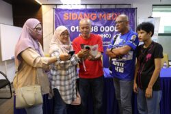Hasrat 18 sekeluarga cium Kaabah tak kesampaian, RM90,000 lesap