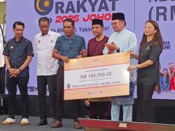 Nak jadi pemimpin boleh, tapi jangan kaut kekayaan – Anwar