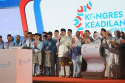 Rafizi-Izzah, tautkan kembali hubungan persahabatan – Anwar