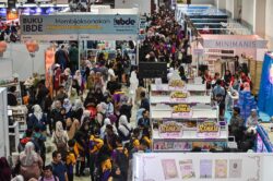 ‘Pesta buku ibarat hari raya untuk kami’